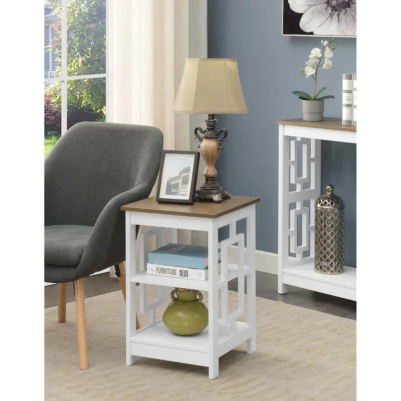 Table d'appoint avec étagères Town Square de Convenience Concepts