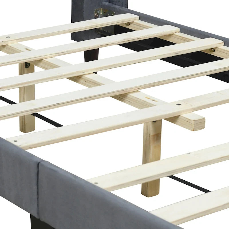 Lit plateforme rembourré, Velours