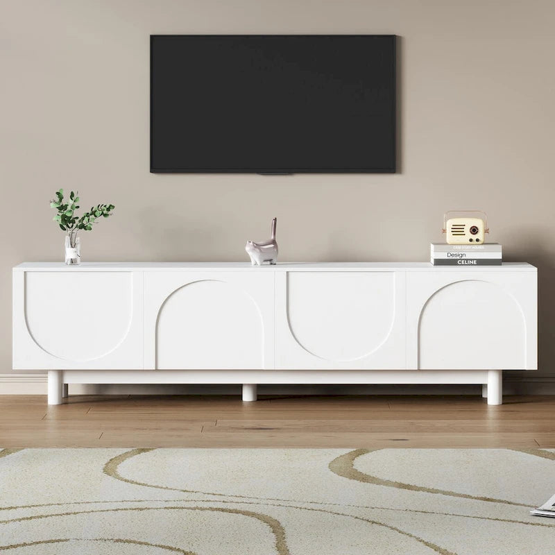 Meuble TV pour téléviseurs jusqu'à 78 pouces, meuble de divertissement avec pieds en bois massif, console multimédia pratique avec étagères réglables